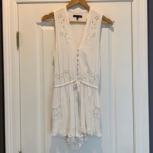 Kendall & Kylie White Romper size Small